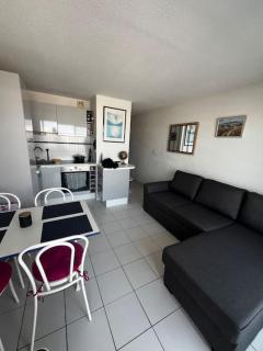 Charmant petit Appartement avec vue sur la mer - 8