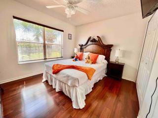 7BD 5BA w Pool Spa Home 10 mins away to Disney - Kissimmee - 9