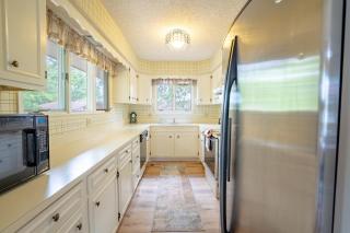 Vacation Home Mallard Water Front two king beds - 3