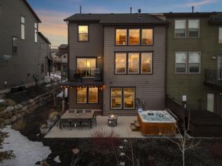 Spacious bright luxury home w spa near Park City - Park City - 8