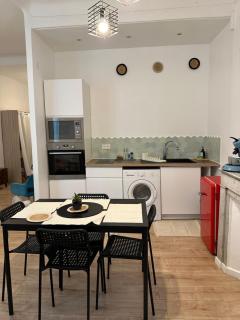 T2 Spacieux en plein coeur de Marseille 4 pers - 7