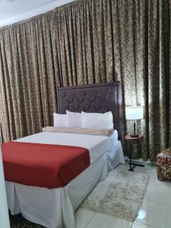 Sky Beach Hotel - Hopewell - 7