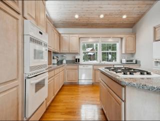 The Royal Canterbury Retreat - Near Kings Beach & Lake Tahoe - Kings Beach - 8