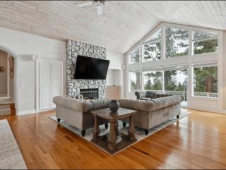 The Royal Canterbury Retreat - Near Kings Beach & Lake Tahoe - Kings Beach - 5