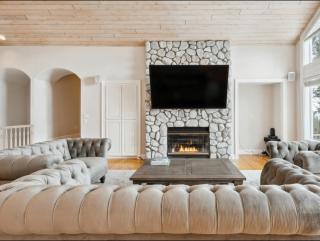 The Royal Canterbury Retreat - Near Kings Beach & Lake Tahoe - Kings Beach - 3