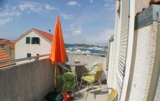 House in center - Murter - 3