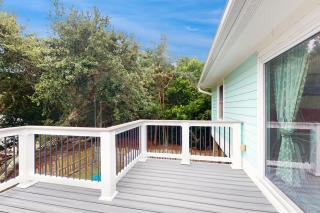 Weekend Therapy - Emerald Isle - 7