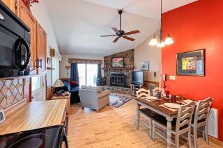 Maple Chalet - 2