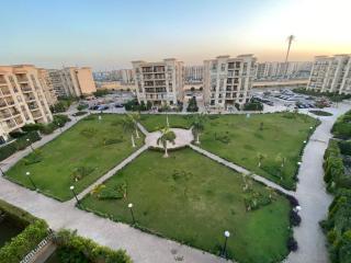 3 Bedroom Hotel Style Apartment - 4