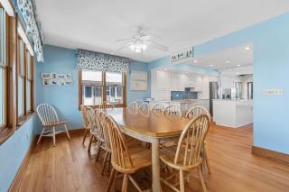 Sunrise to Sunset Oceanfront Home with Creek Dock - 7