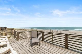Sunrise to Sunset Oceanfront Home with Creek Dock - 2