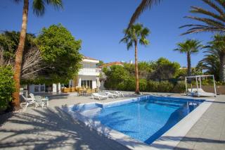 Luxury Villa With Special Sea Views - 1