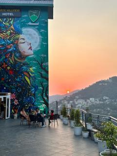 Heryk Hillview Hotel - Dharamshala - 0