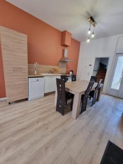 L Essentiel gîte pour 6 personnes - - 6