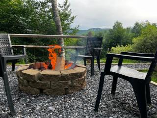 SUNDAY RIVER VIEWS!! Minutes from the mountain! - 8