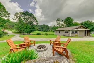 2 Mi to Ski Sapphire Pet-Friendly Cashiers Cabin - Cashiers - 8
