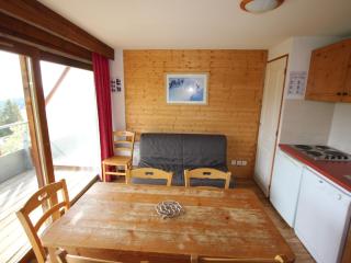 Appartement 6 places avec balcon et ensoleillement au cœur de Chamrousse - FR-1-549-124 - Chamrousse - 2