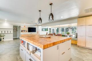 Walk to Beach Cape Coral Home with Grill and Patio - Cape Coral - 1