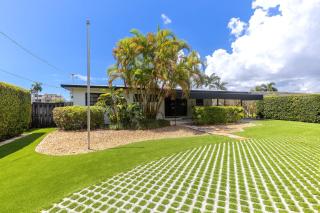 BRAND NEW 4 Bedroom Waterfront Villa w Boat Dock - Fort Lauderdale - 9