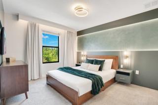 Luxury Villa Near Disney and Universal - 8