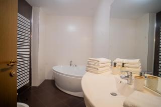 With a view Residence 2 - Two Bedroom Deluxe Apartament with Terrace and City View - 1