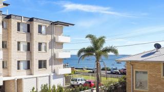 Hideaway 2, 3a Lillian St - filtered water views - 9
