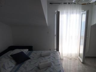 Apartments by the sea Pisak, Omis - 22946 - 5