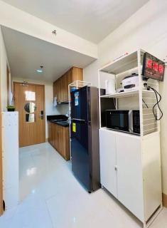 1 BR in the heart of Manila - 2