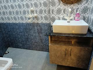 Good Vibes Hotel - Agra - 2