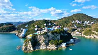 天空の城 絶景の海岸線に面し そよ風と波に触れながらリラックスできる場所です - 1