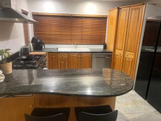 Private room by the beach - 4