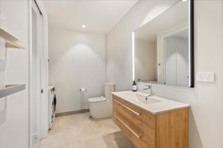 Guest House with Mountain Views - Wanaka - 5