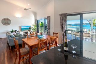 Casuarina 18 Ocean View House Central Location BBQ Golf Buggy - Hamilton Island - 8