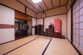 Bessou Konjakuan - 2