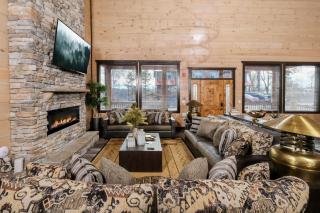 Swim and Gym Mansion - 1