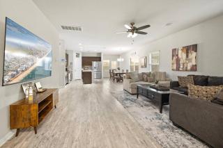 Elegant Home with Cozy Vibes - Pflugerville - 9