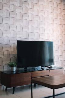 Seaview Tropicana218 3BR 2CP - George Town - 1