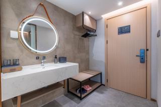 Yizhi Hotel - Guangzhou Tower Metro Station Pazhou Convention and Exhibition Center Branch - 4