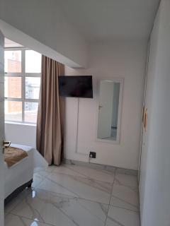 Oceanic Luxury Apartment 76 - Durban - 5