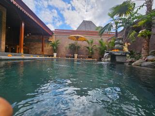 Ubud Paradise Luxury Villa - Ubud - 8