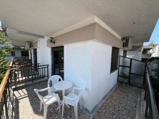 PELEKAN rooms and apartments ATHINA 22 - Pefkochori - 1