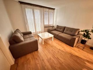 High-Floor Apartment, Free Parking - 1