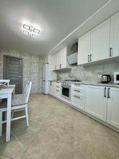 ApartPoltava Нові апартаменти ремонт цього року ПАНОРАМА, Корпусний парк, Найкраща локація - Poltava - 4