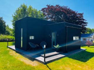 Strandnära modernt gästhus - 0