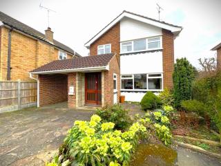 Scandi inspired holiday home Brentwood - 9