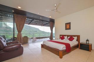 StayVista's Lake Mansion - Lakeside Villa with Mountain View, Large Pool & Sprawling Lawn - Lonavala - 1