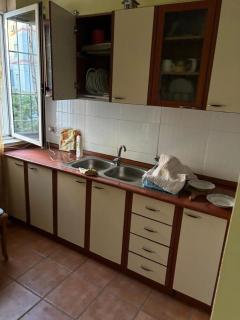 Central Guest House - Durazzo - 5