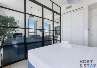 Amazing 2BR in Collective 2 - 1