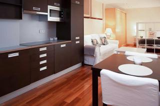 MEZZANINE WHiTE - Madrid - 7