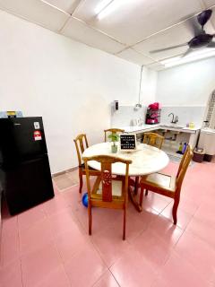 Home in Sepang, Homestay Mokhzan - Sepang - 2